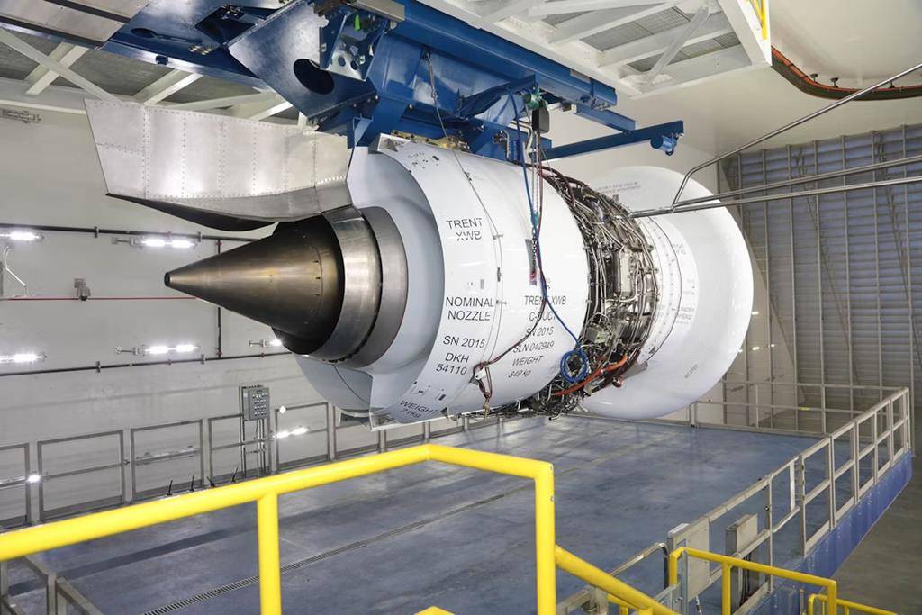 تست سل موتور جت